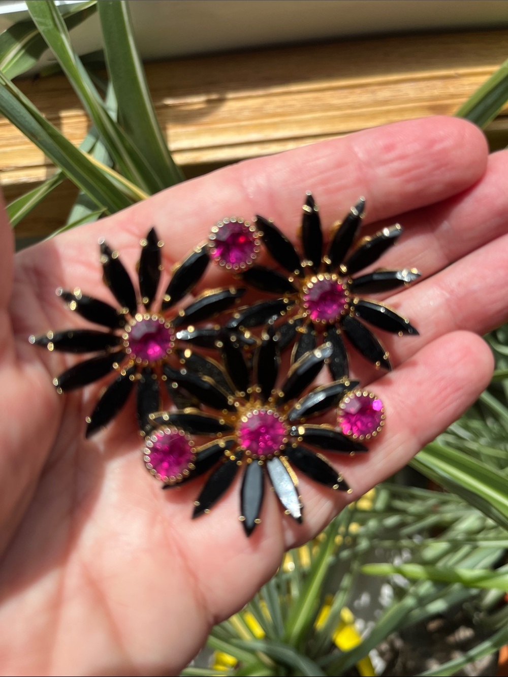 Vtg 50s Juliana Or Judy Lee Flower Burst Black Pink Statement Brooch Pin MCM